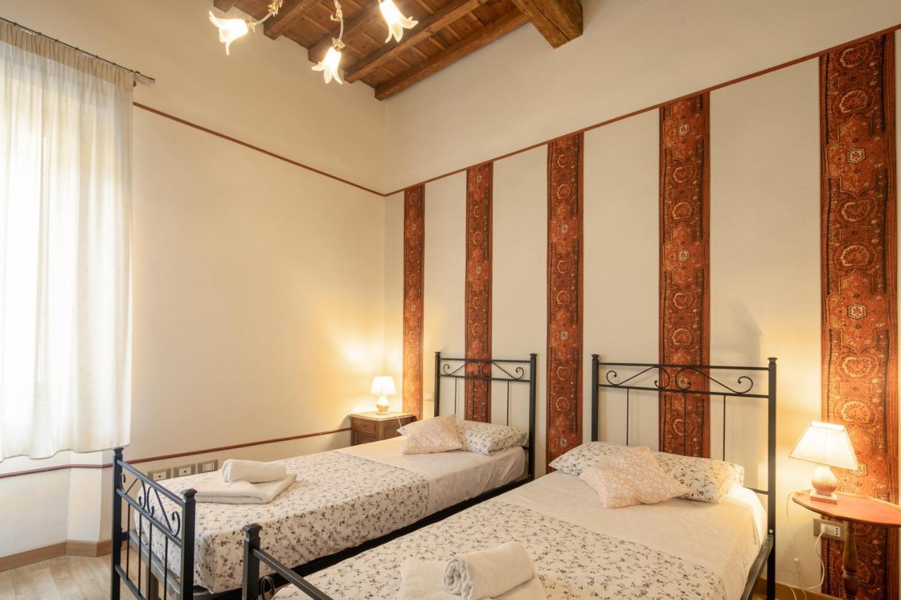 Appartamento Palazzo Degli Artisti *